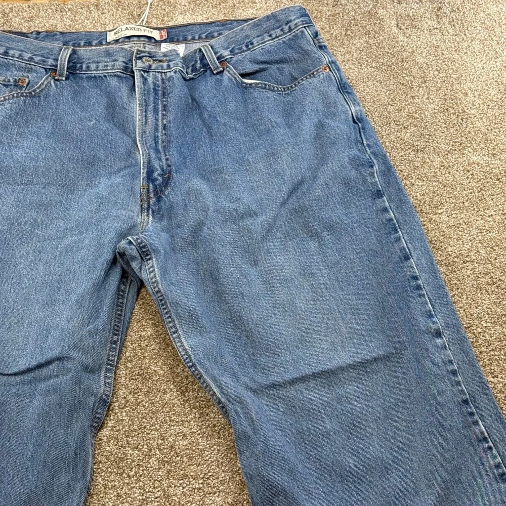 Levis 550 Mens 42x30 Relaxed Fit Jeans Blue Denim Straight Leg Medium Wash Y2K